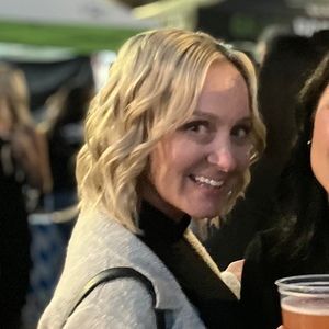 Meet your Posher, Crystal